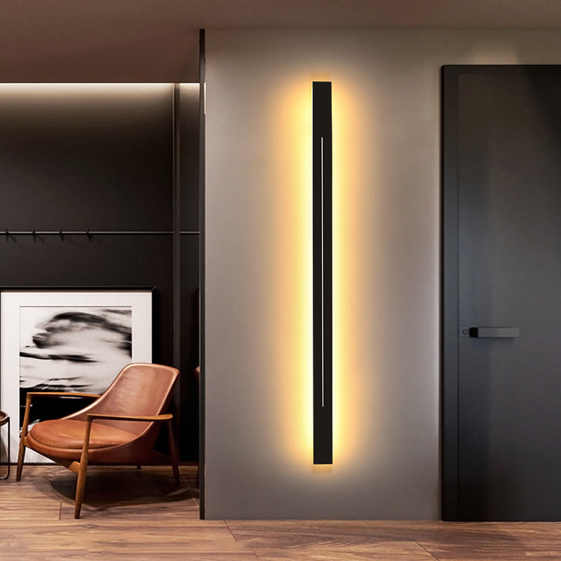 Vertical Linear Wall Mounted Lamp