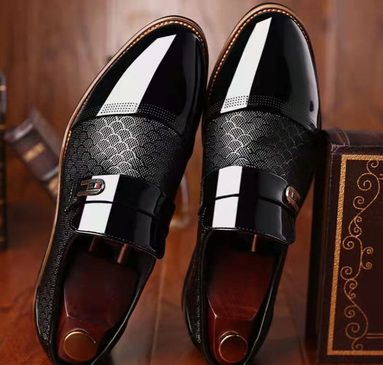 Glossy Textured Pointed Buckled Paneled Brogues Shoes