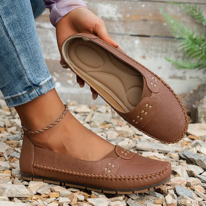 Round Toed Stitched Flat Shoes