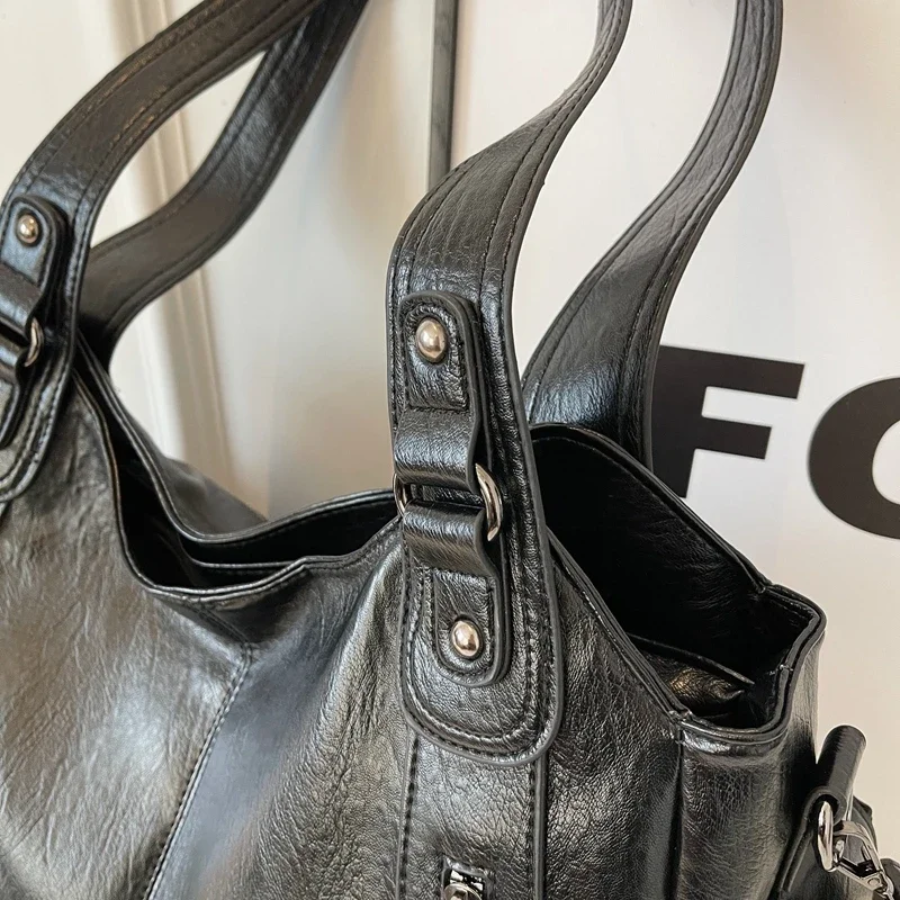 Slouchy Multi Pocket Shoulder Bag