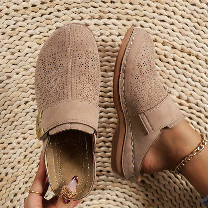 Round Closed Perforated Backless Stitched Buckled Sandals