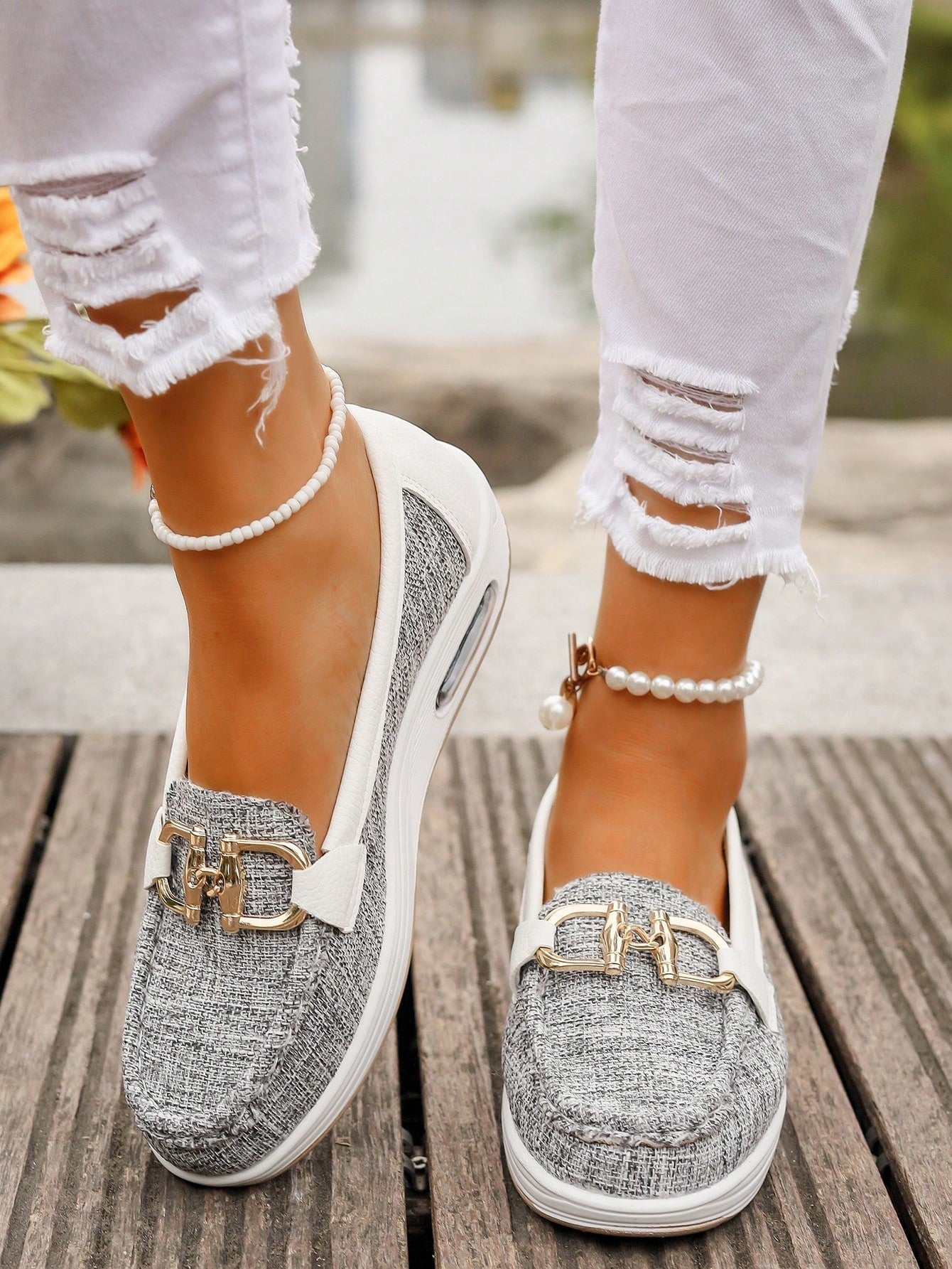 Chain Detail Round Toe Lug Sole Loafers