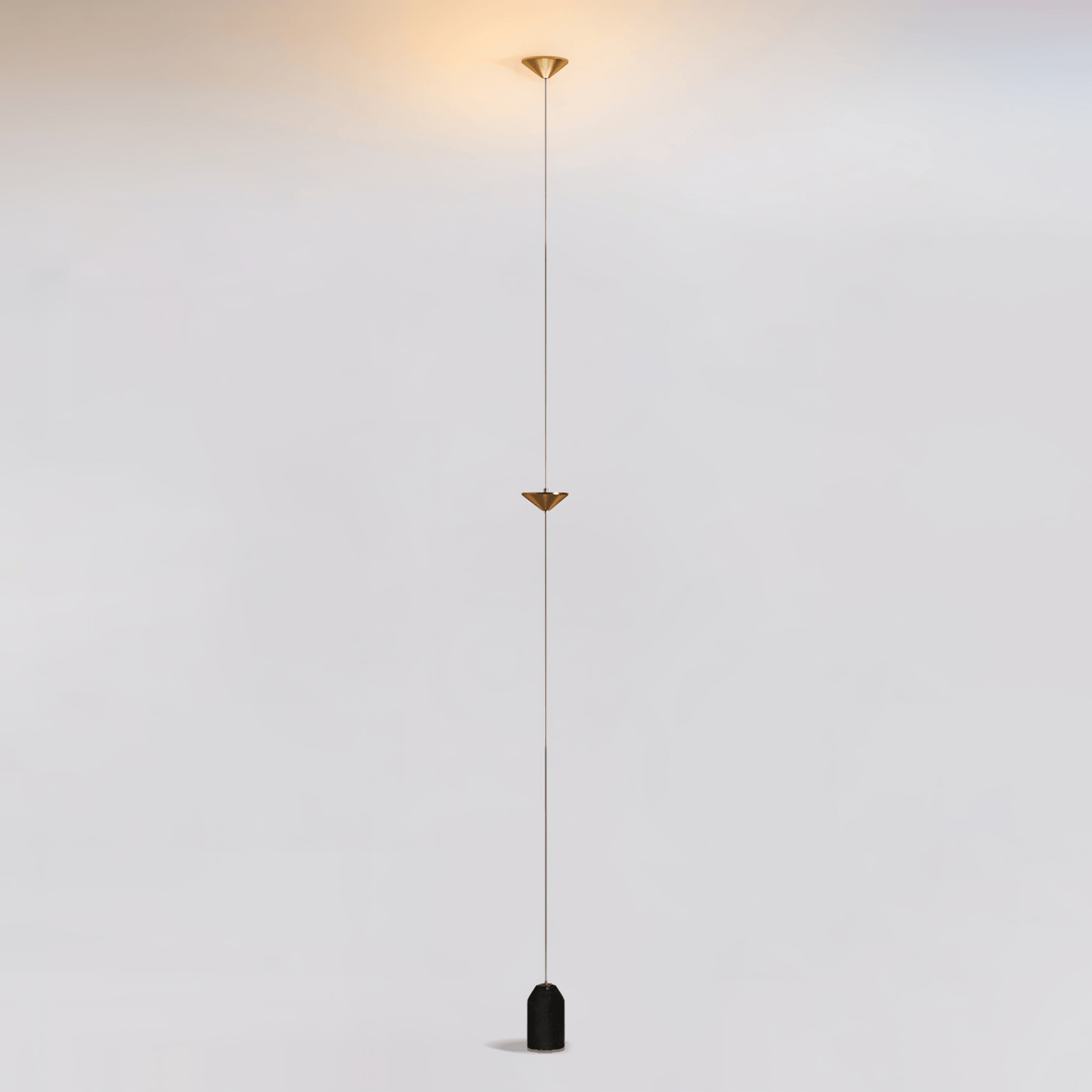 Conical Head Floor Lamp