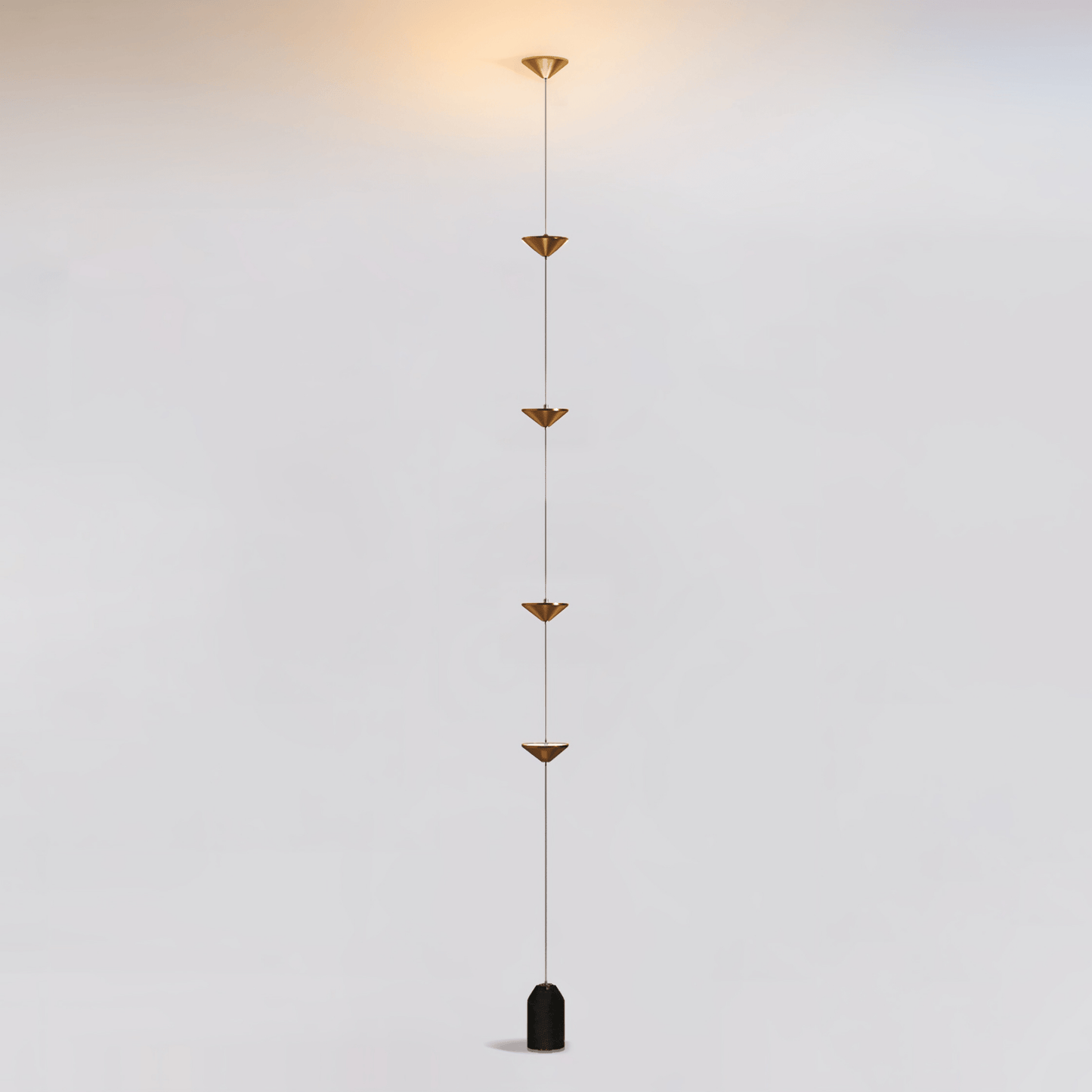 Conical Head Floor Lamp
