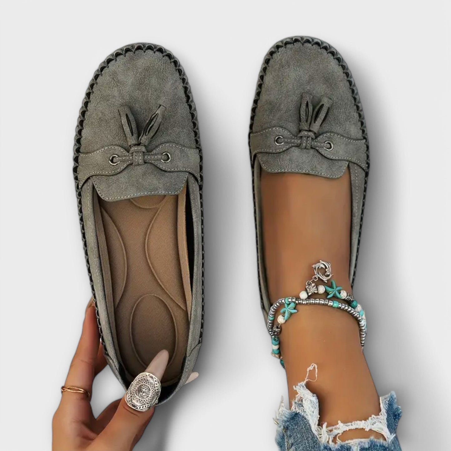 Tassel Bow Inset Whipstitch Cushioned Loafers