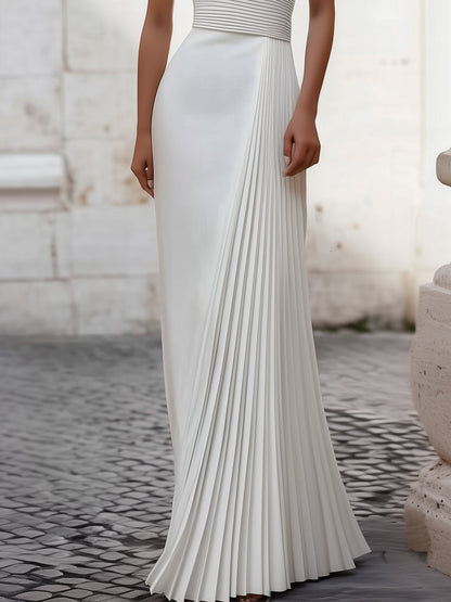 Halter Neck Fitted Pleated Longline Dress