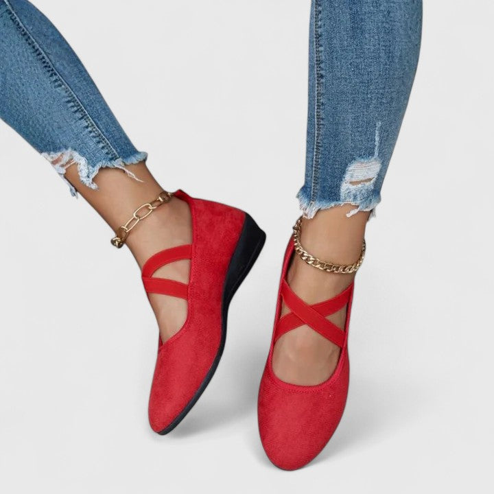 Round Toe Crisscross Ankle Strap Wedge Shoes