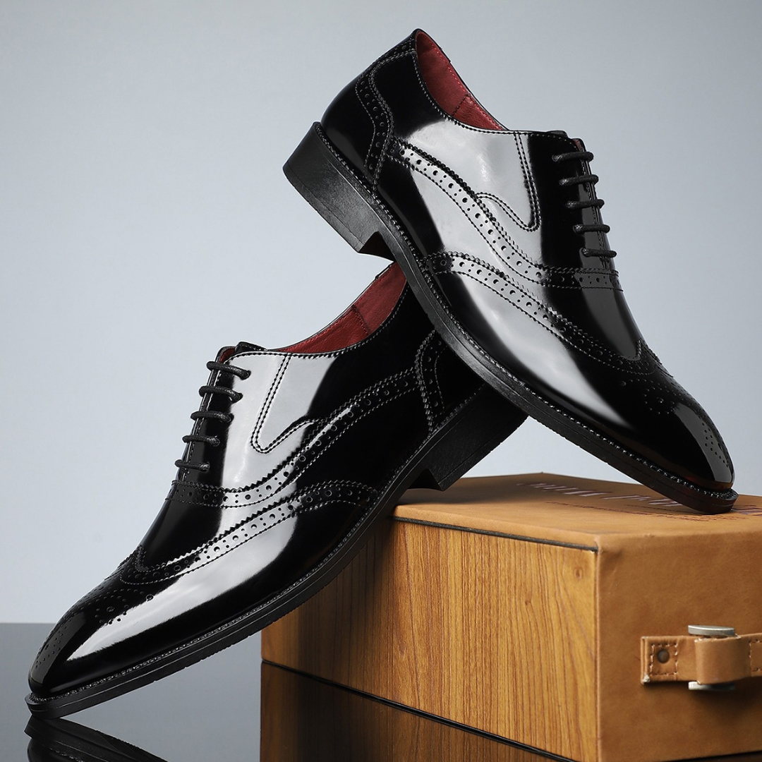 Pointed Toe Lace Up Brogue Shoes
