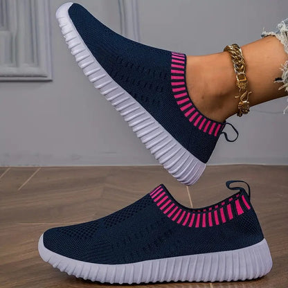 Round Toe Textured Ridged Sole Slip On Shoes