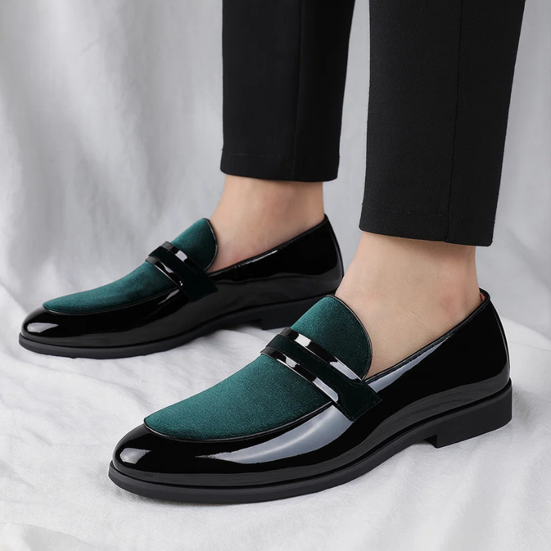 Glossy Paneled Banded Stitched Heeled Loafers