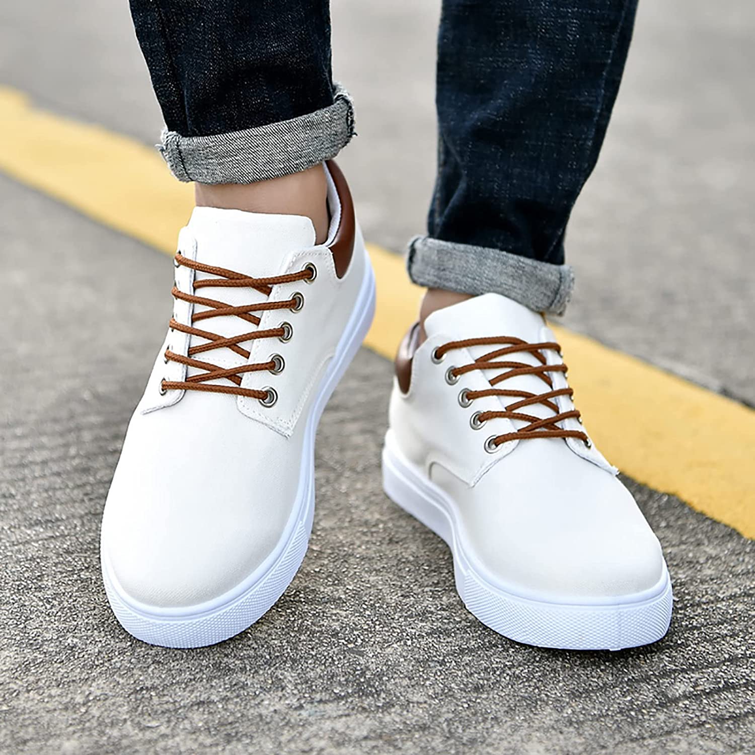 Men's Lace-Up Low-Top Canvas Sneakers