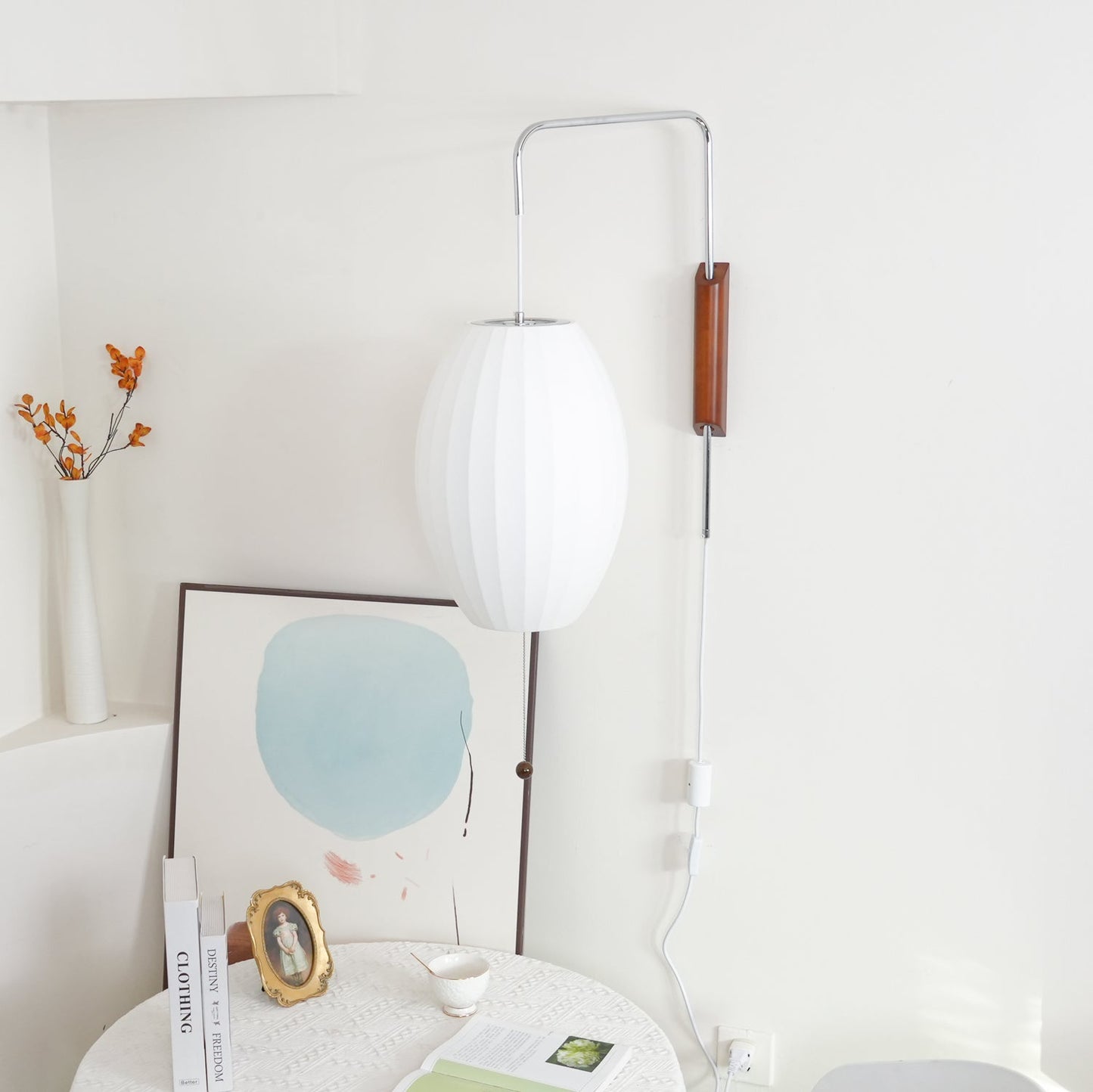 Cylindrical Ribbed Shade Wall Lamp