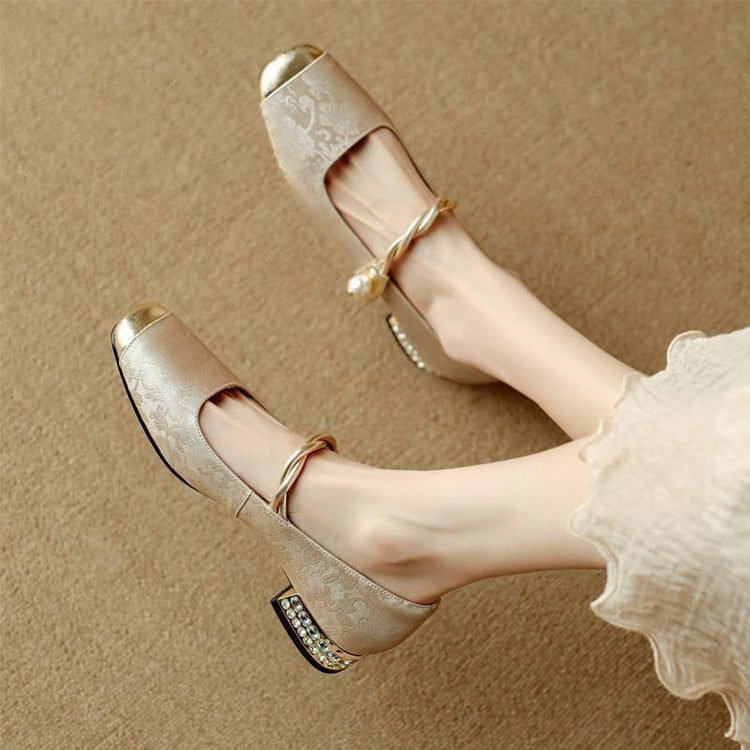 Twisted Strap Low Chunky Heel Patterned Shoes