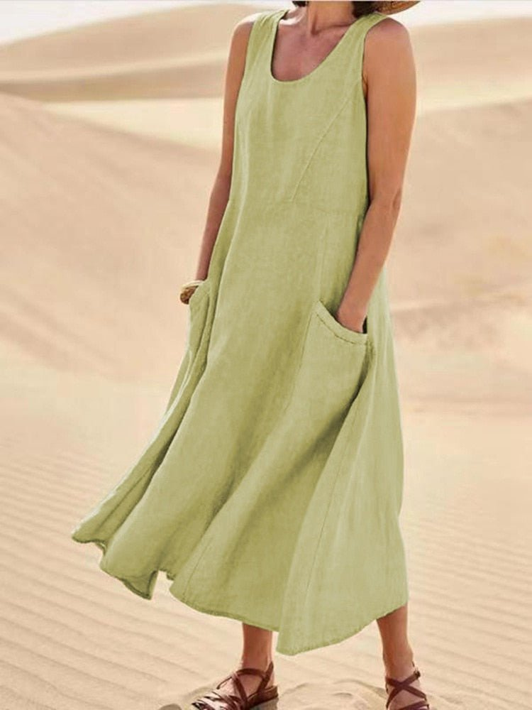Sleeveless Scoop Neck A-Line Midi Dress with Pockets
