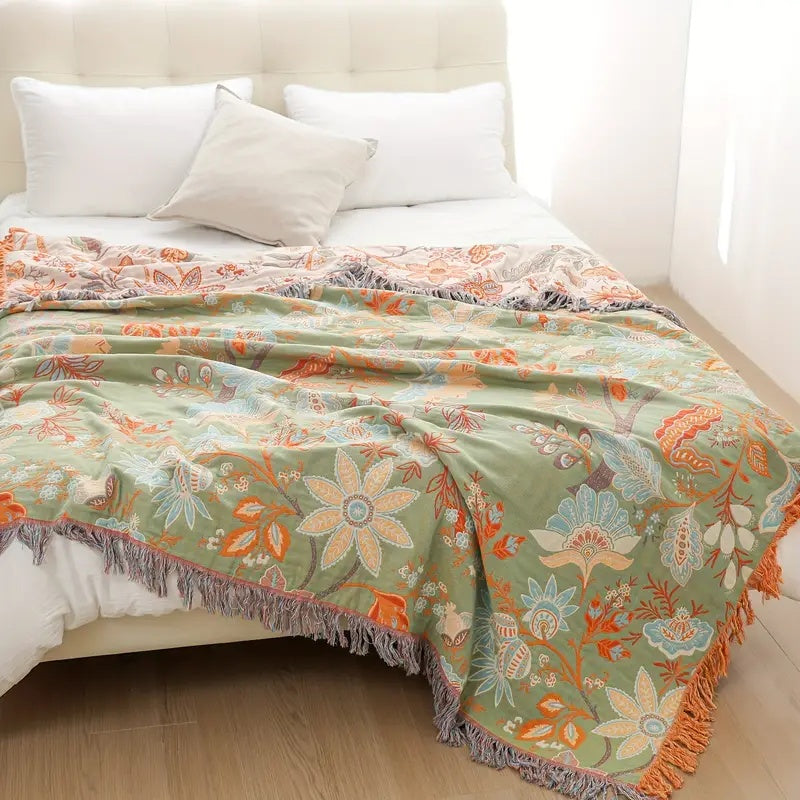 Floral Pattern Bedspread