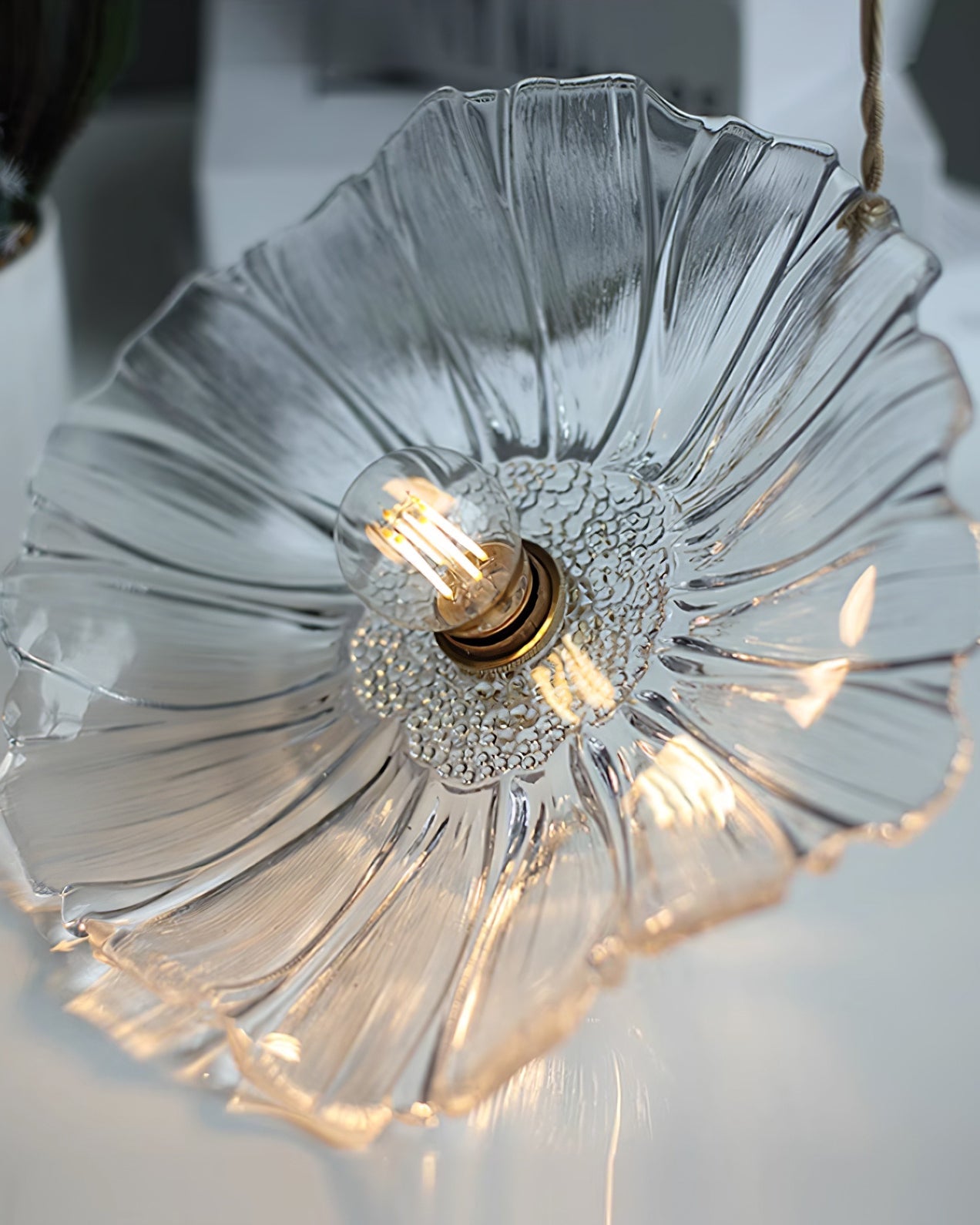 Glass Flower Pendant Lamp