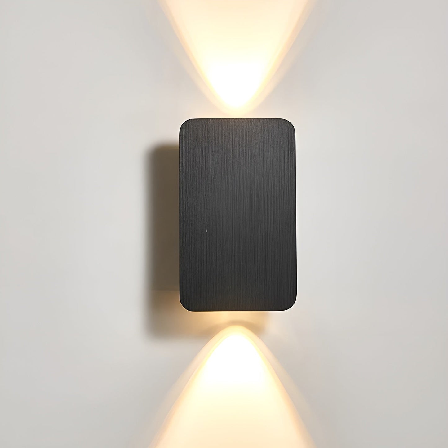 Bi-Directional Vertical Wall Light