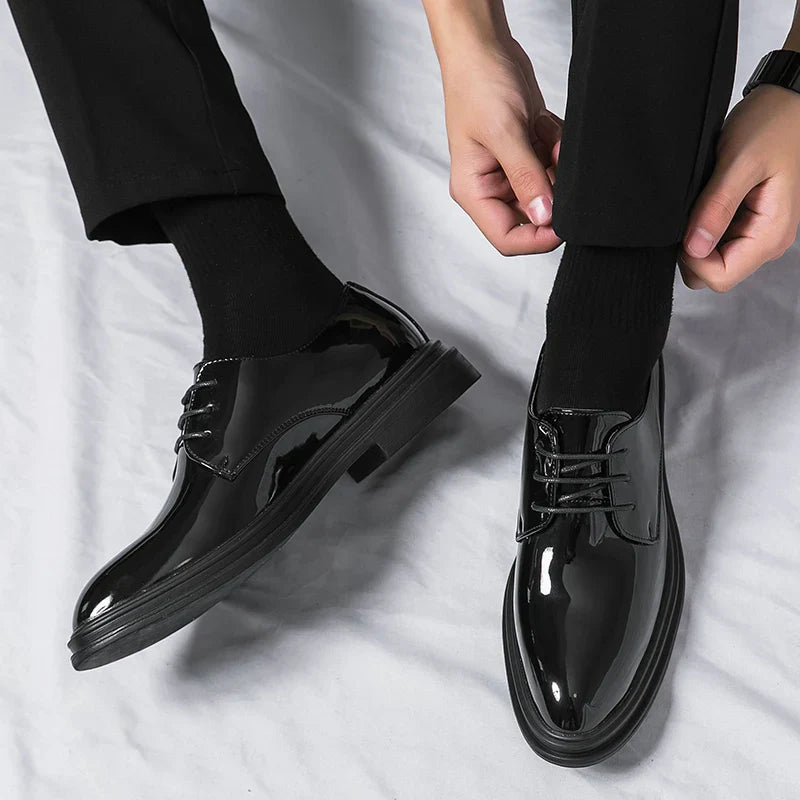 Tapered Glossy Lace Up Welted Sole Brogues Shoes