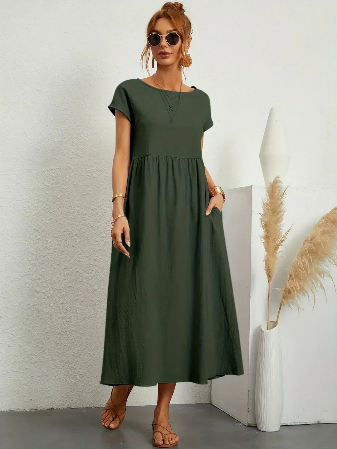 Gathered Round Short Loose Solid Midi Dress