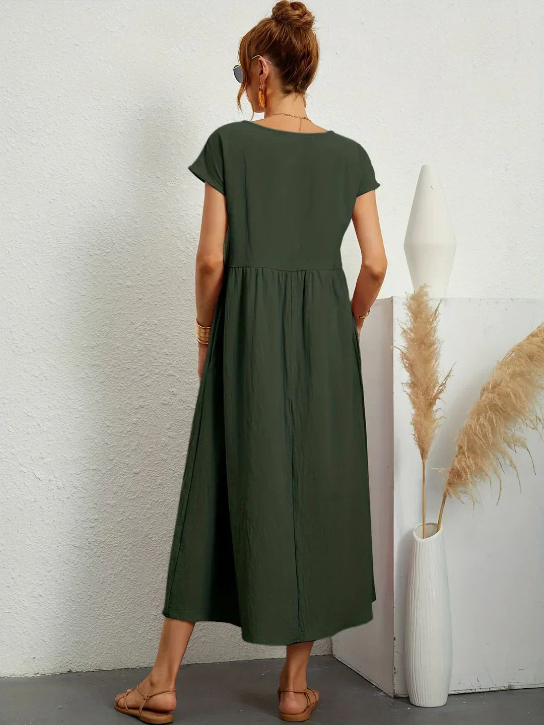 Gathered Round Short Loose Solid Midi Dress