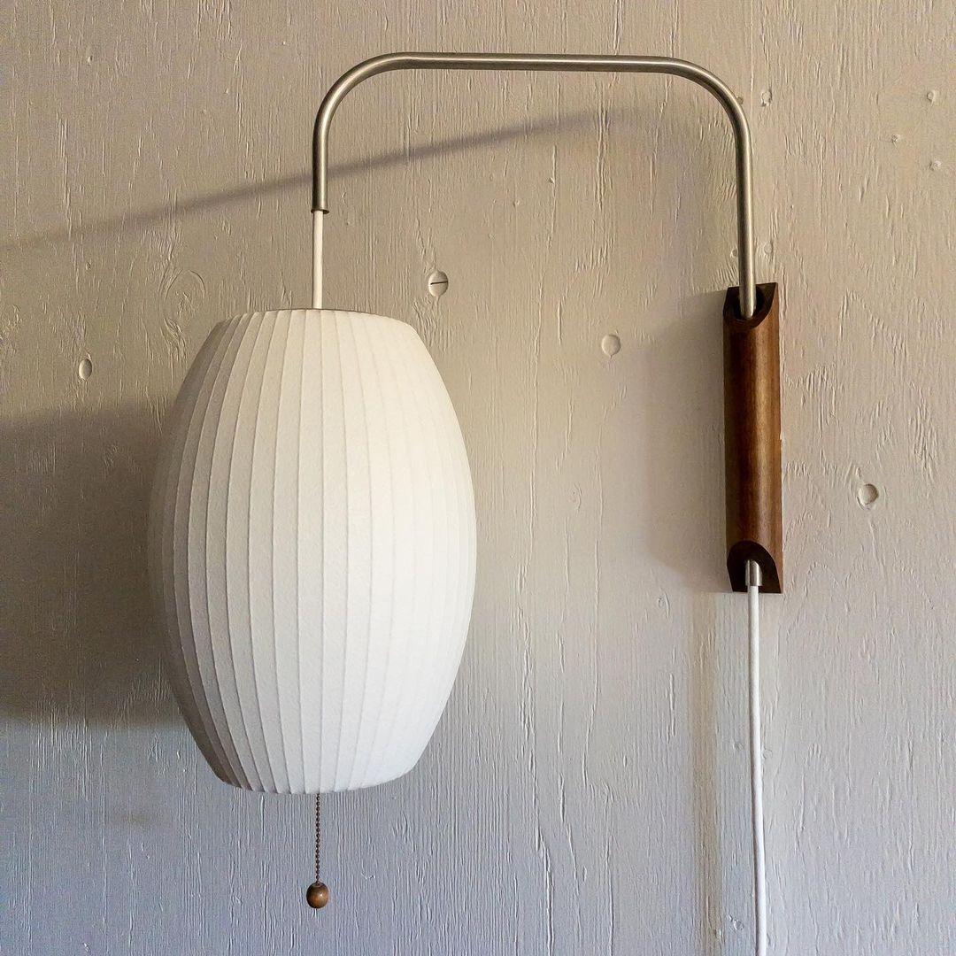 Cylindrical Ribbed Shade Wall Lamp