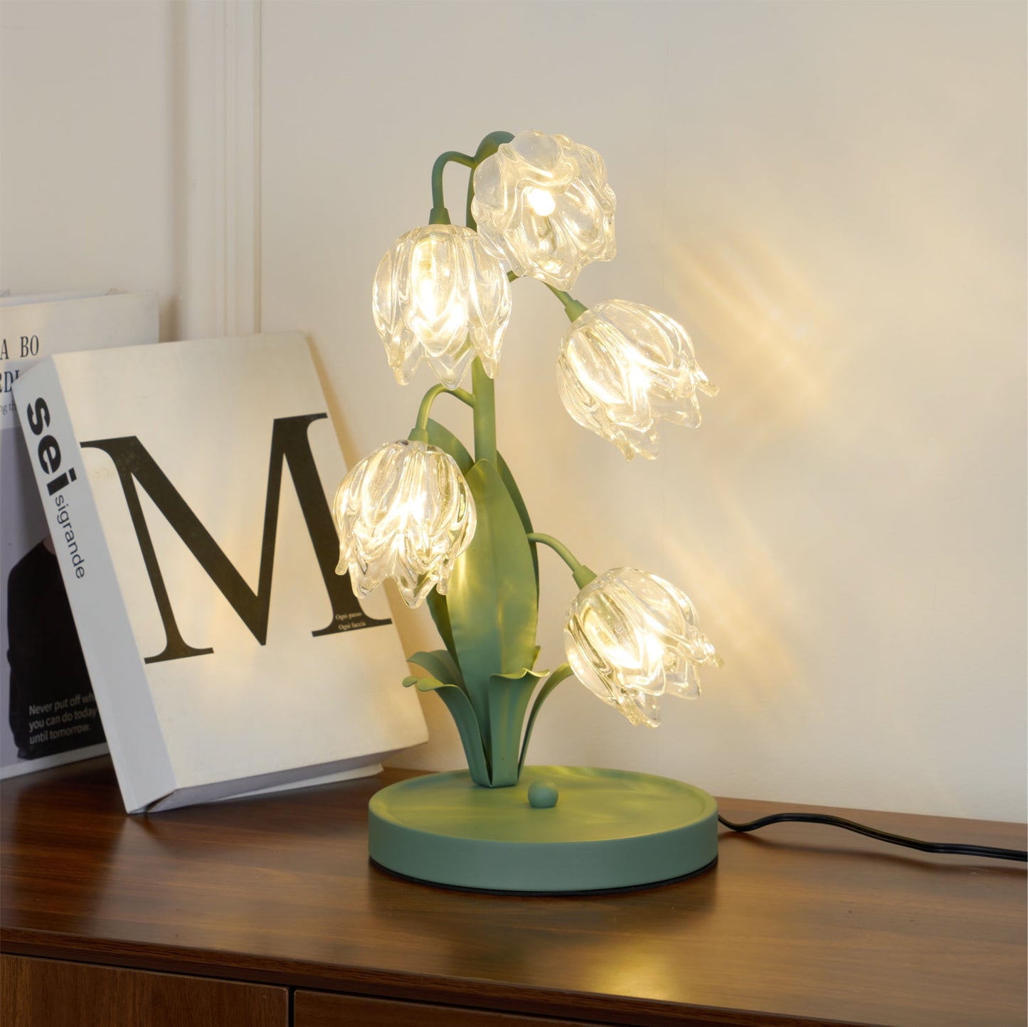Blooming Flower Table Lamp