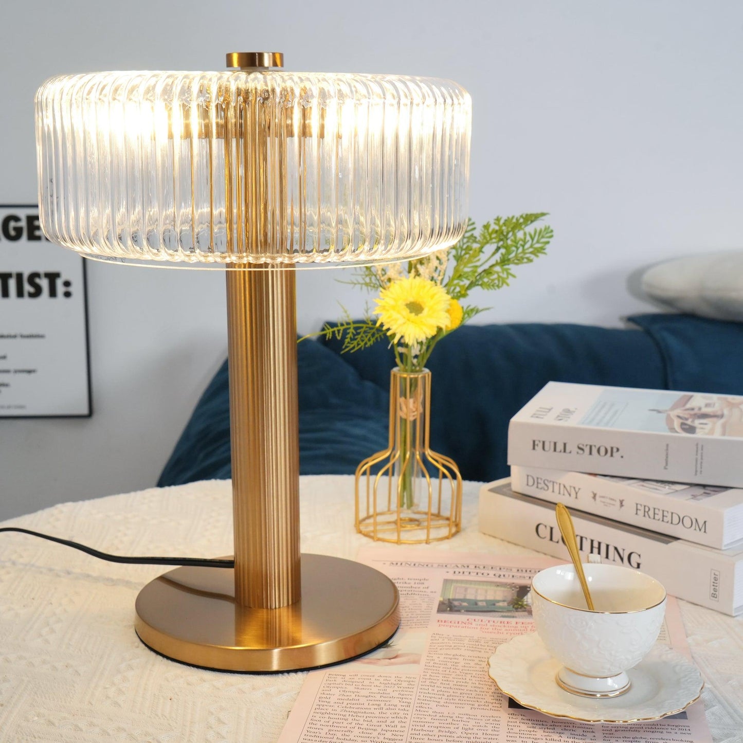 Ribbed Glass Carousel Table Lamp