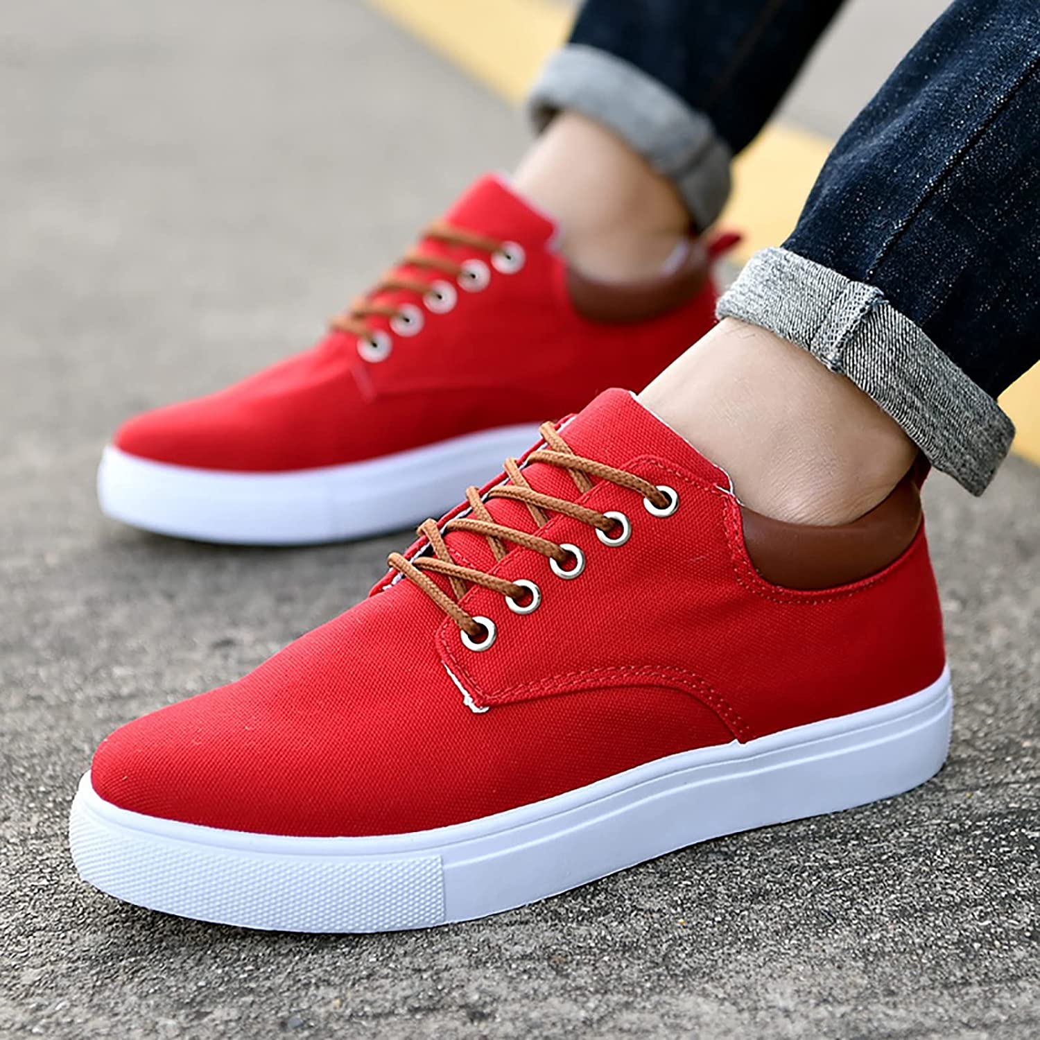 Men's Lace-Up Low-Top Canvas Sneakers