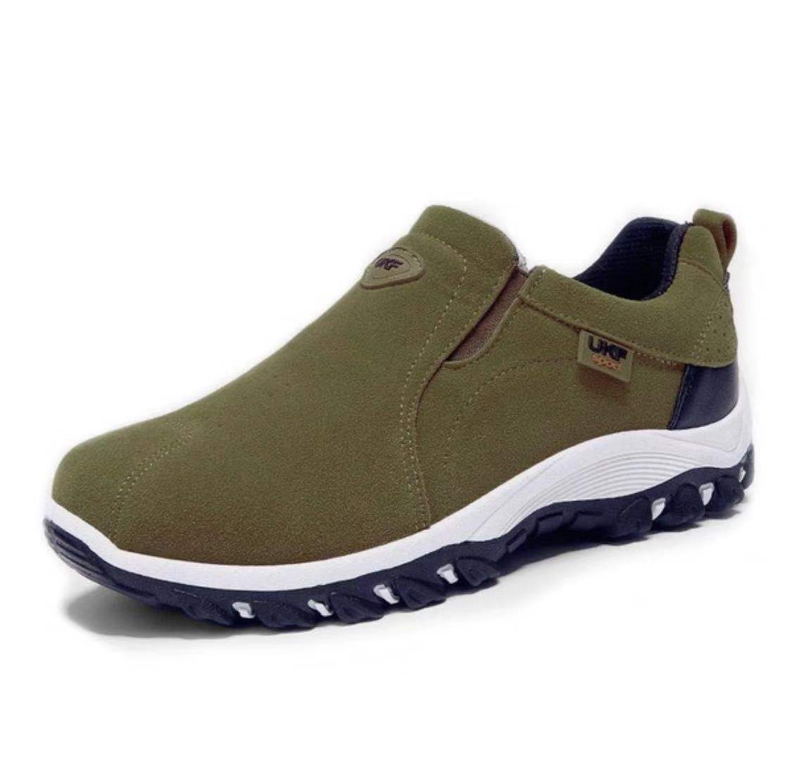 Stitched Paneled Gusseted Treaded Laceless Shoes