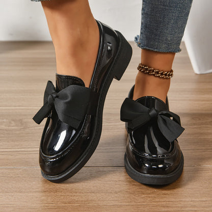 Round Toe Knot Detail Slip On Block Heel Loafers
