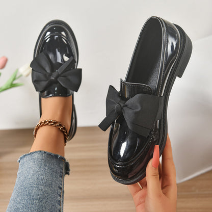 Round Toe Knot Detail Slip On Block Heel Loafers