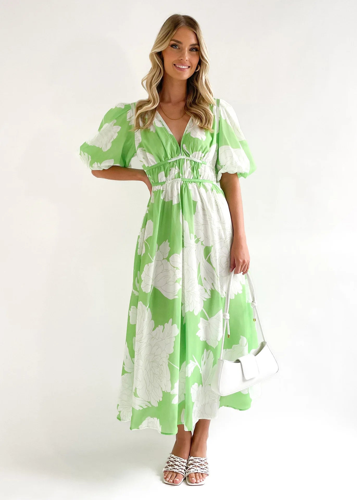 Floral Patterned Short Puff Sleeve Dress
