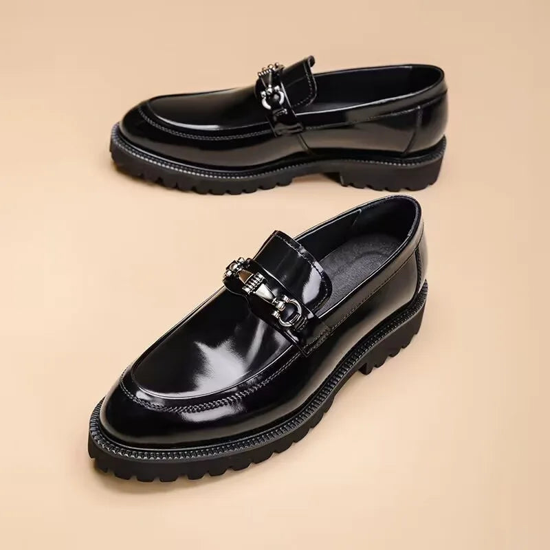 Polished Buckled Seamed Ridged Rounded Loafers
