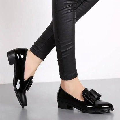 Slip On Bow Detail Pointed Toe Flat Loafers