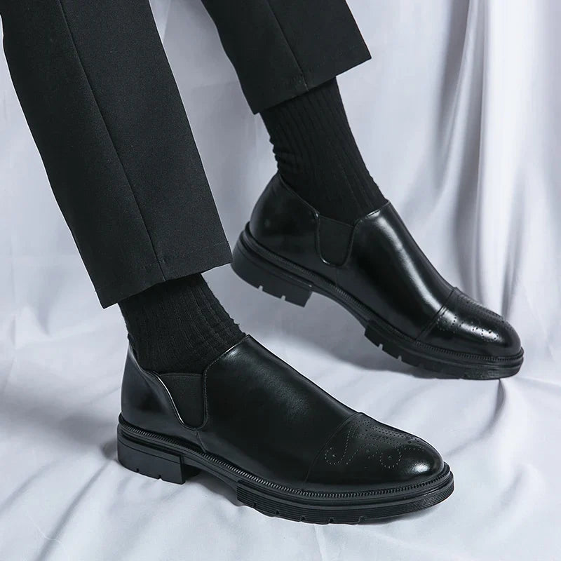 Elastic Goring Round Toe Slip On Shoes