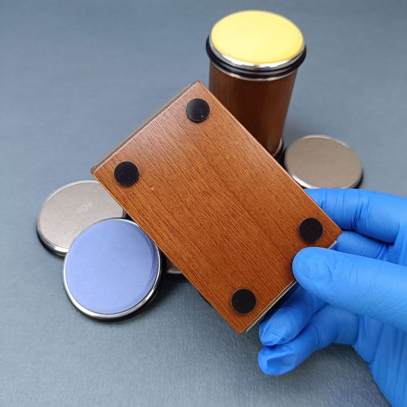 Rolling Knife Sharpener With Magnetic Angle