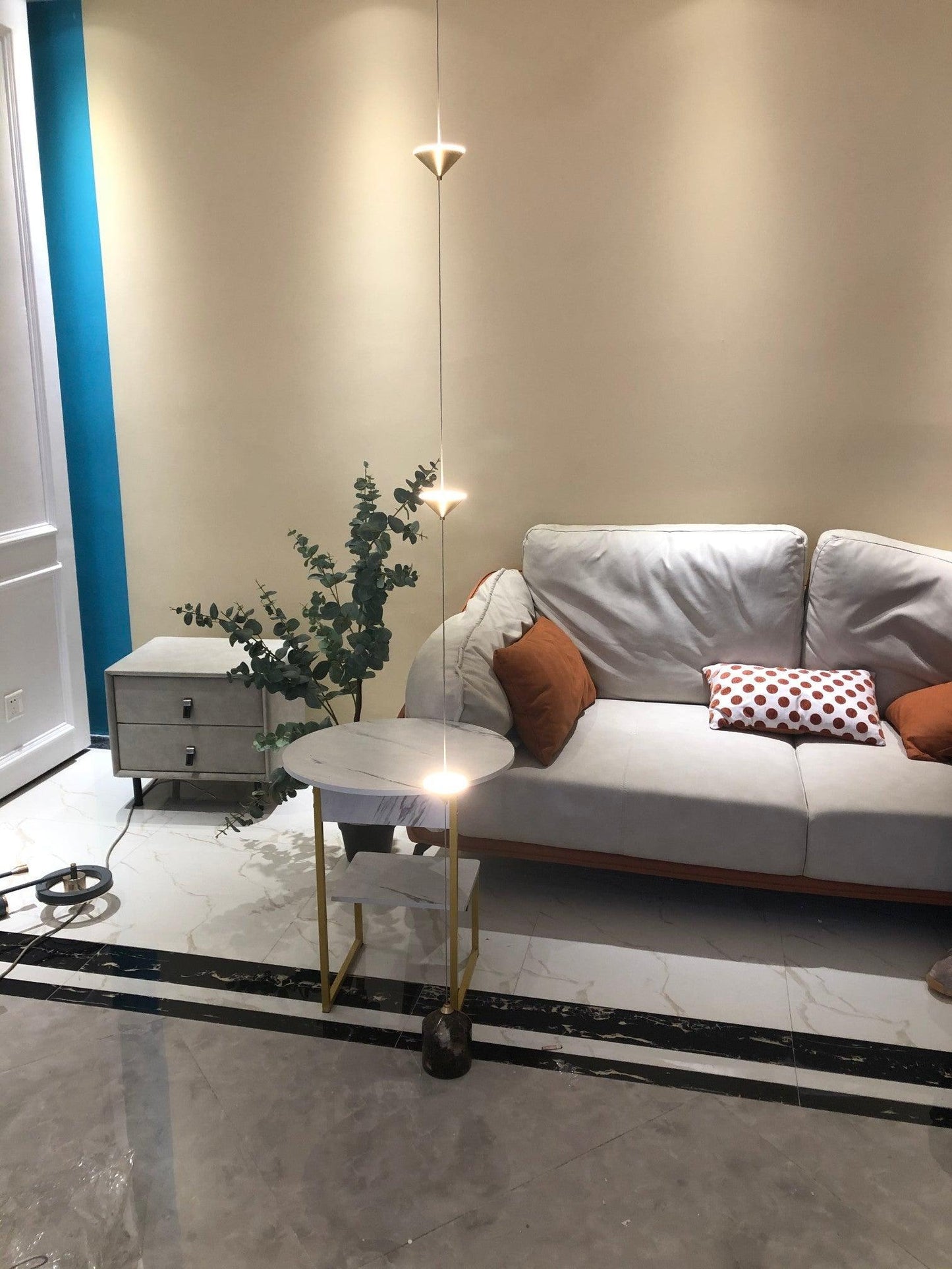 Conical Head Floor Lamp