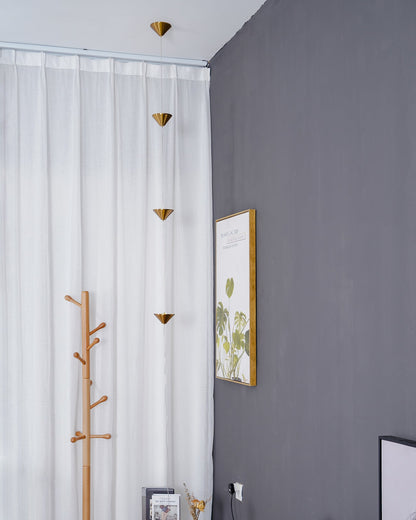 Conical Head Floor Lamp