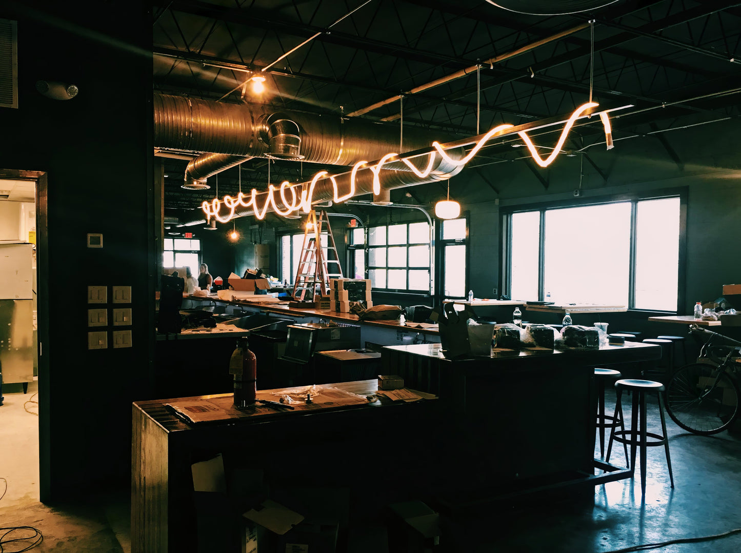 Flexible Linear Tube Pendant Light