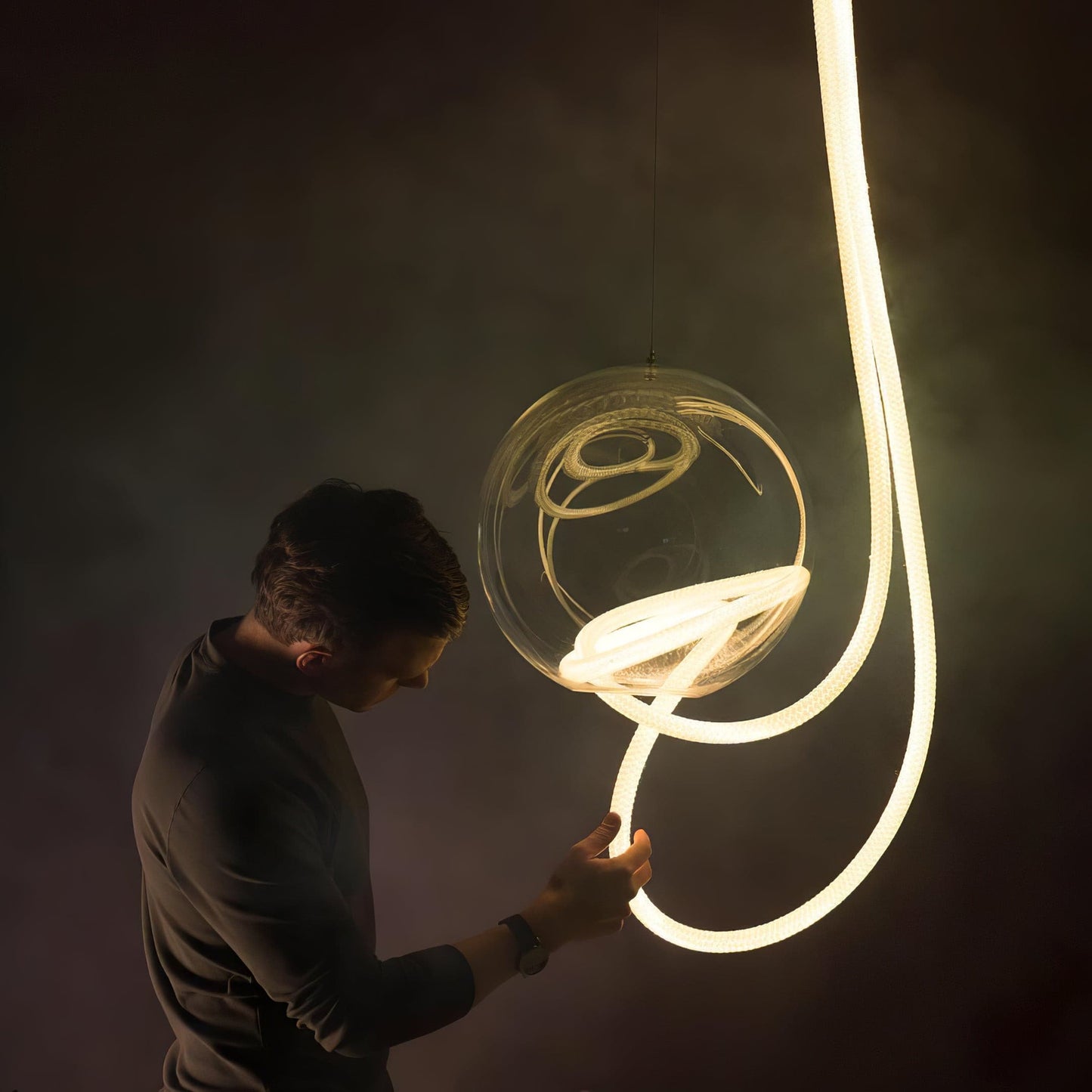 Flexible Linear Tube Pendant Light