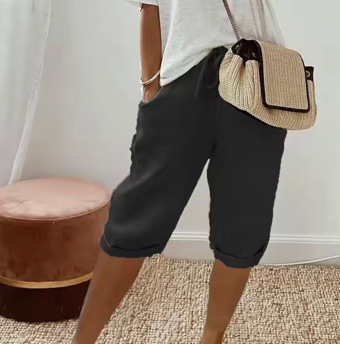 Drawstring Side Pockets Shorts