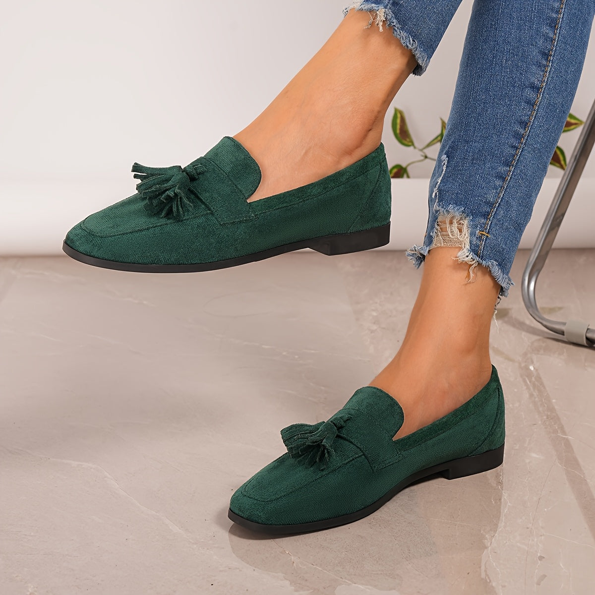 Women's Tasselled Round Toe Flat Loafers