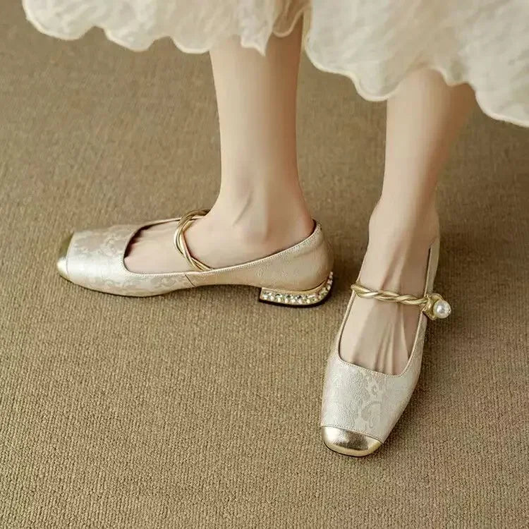 Twisted Strap Low Chunky Heel Patterned Shoes