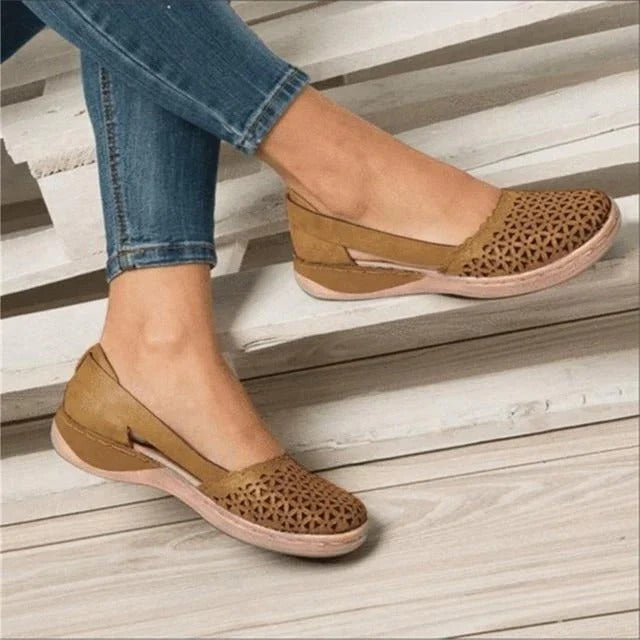 Perforated Round Toe Wedge Cutout Sandals
