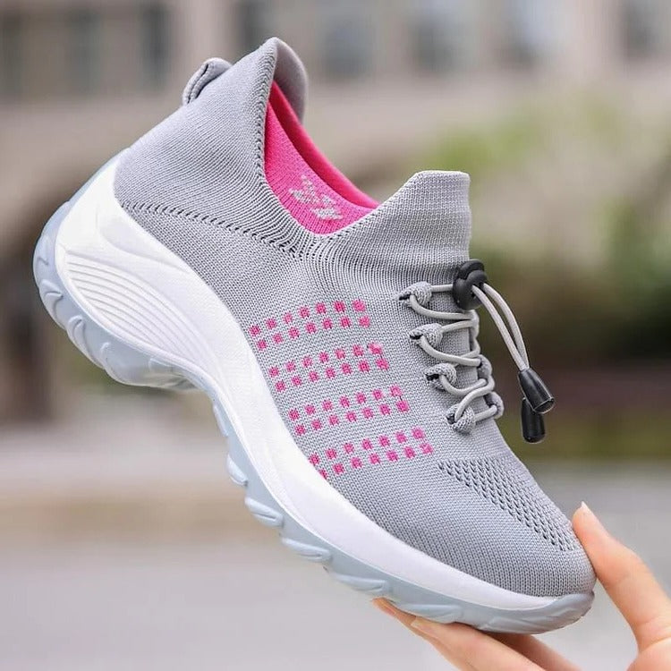Elevated Curved Patterned Raised Collared Padded Sneakers