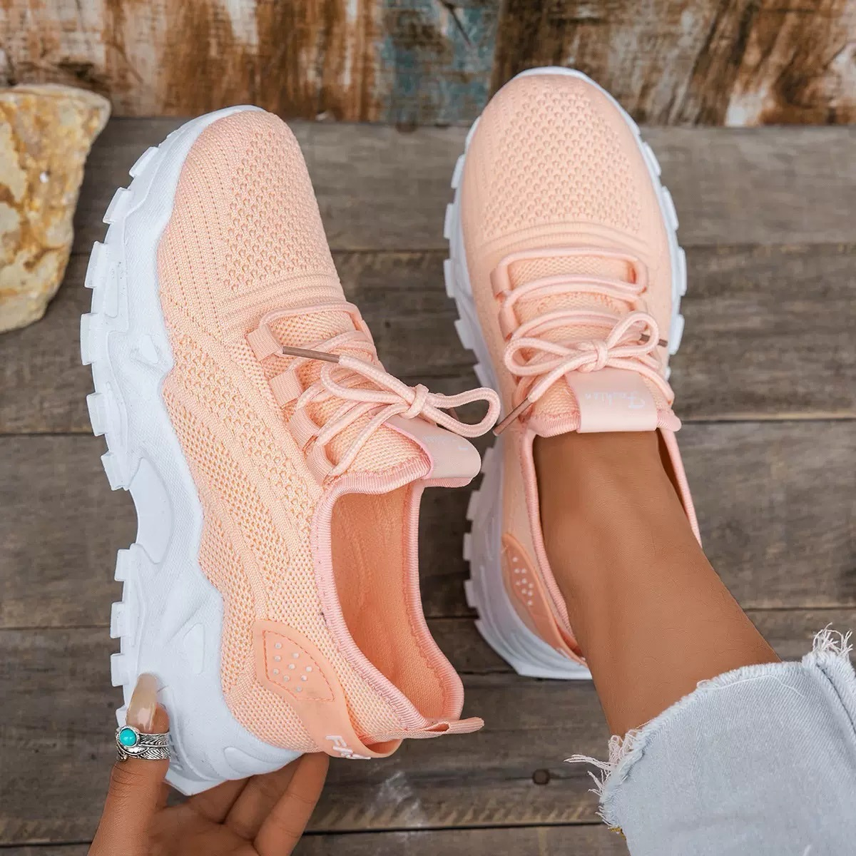 Round Toe Chunky Sole Knit Sneakers