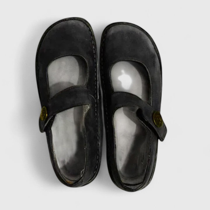 Adjustable Hook And Loop Strap Flat Shoes