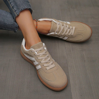 Low Top Lace Up Paneled Round Toe Flat Sneakers