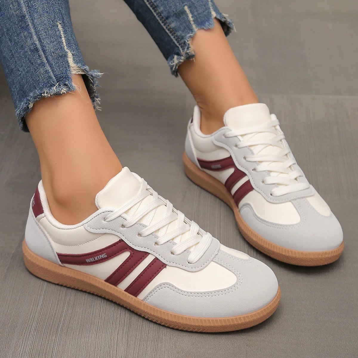 Low Top Lace Up Paneled Round Toe Flat Sneakers