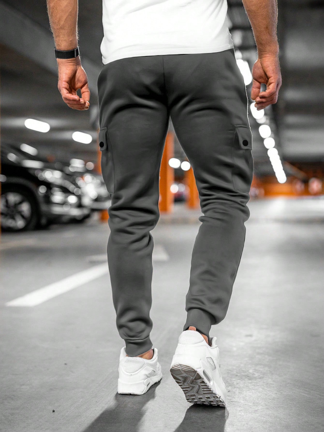 Pleated Wide-Leg Pants